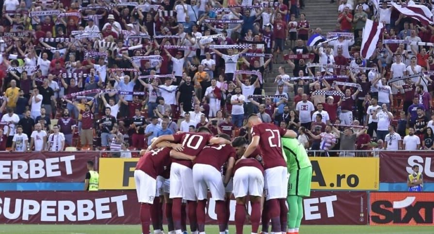 Jucătorii Rapidului după ce u învins FCSB cu 4-0