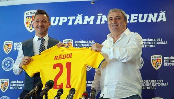 Prezentare Mirel Rădoi la naționala de tineret a României