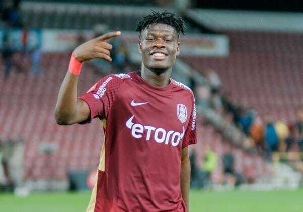 Un fotbalist african dus de CFR Cluj în cadrul proiectului de creștere a jucătorilor pentru revânzare