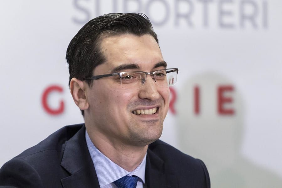Răzvan Burleanu se pregătește să fie zdravăn periat de patronii din Liga 1